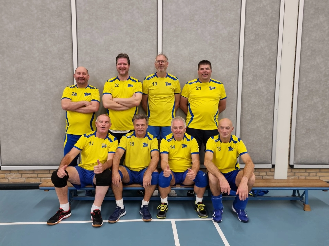 Oud MVC H2 wint van jong Hou Stand H4